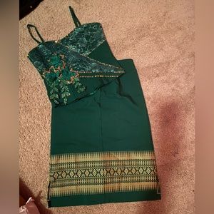 Cambodian girls outfit
